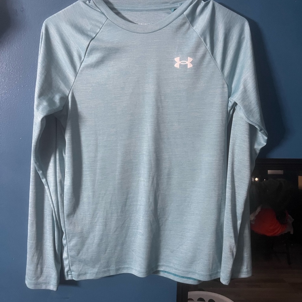 Under Armour blue long sleeve shirt #activewear youth large
